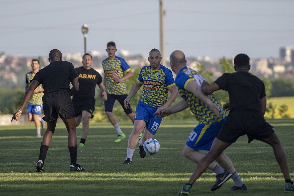 亚博体育 · 品牌介绍